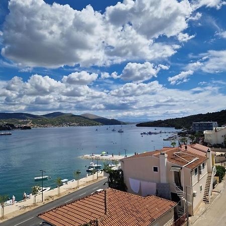 Apartmani "Ivan" Marina Kültér fotó