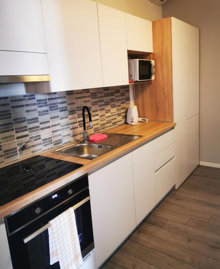 Apartmani "Ivan" Marina Kültér fotó