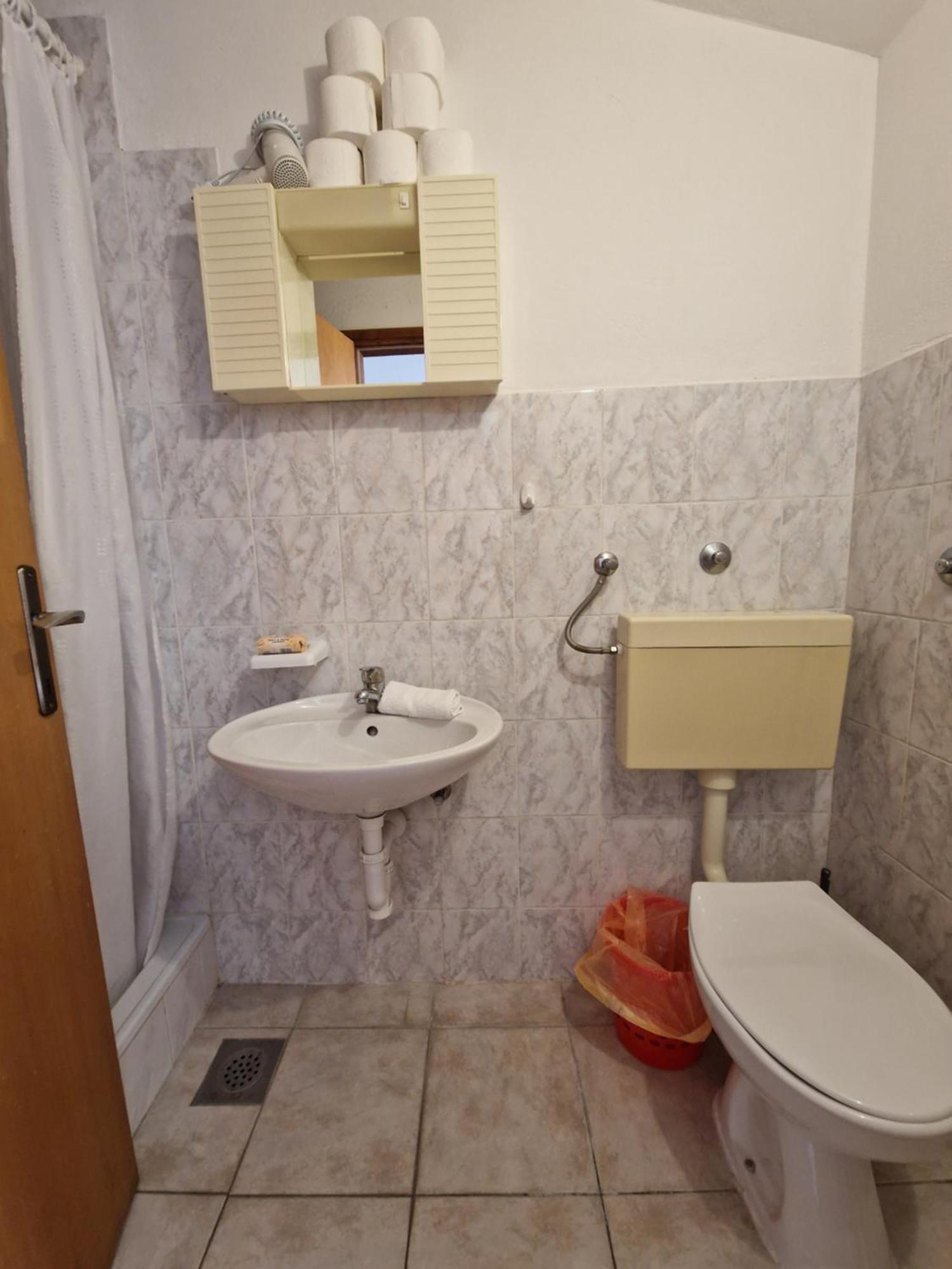 Apartmani "Ivan" Marina Kültér fotó
