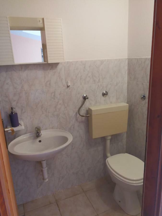 Apartmani "Ivan" Marina Kültér fotó